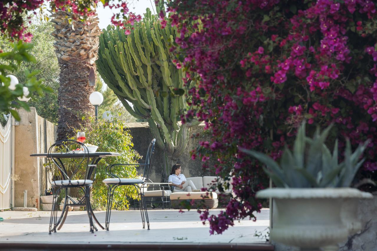 נוטו Hotel Villa Favorita מראה חיצוני תמונה